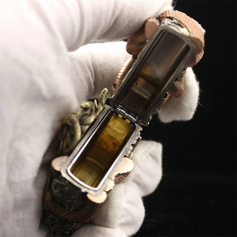 Luminous Medusa Gorgon Custom Armor Zippo Set - Glow-in-the-Dark Mythical Guardian Lighter