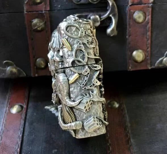 Zippo Armor Lighter with 3D Skull Revolver Luminous Custom Armor Case Set