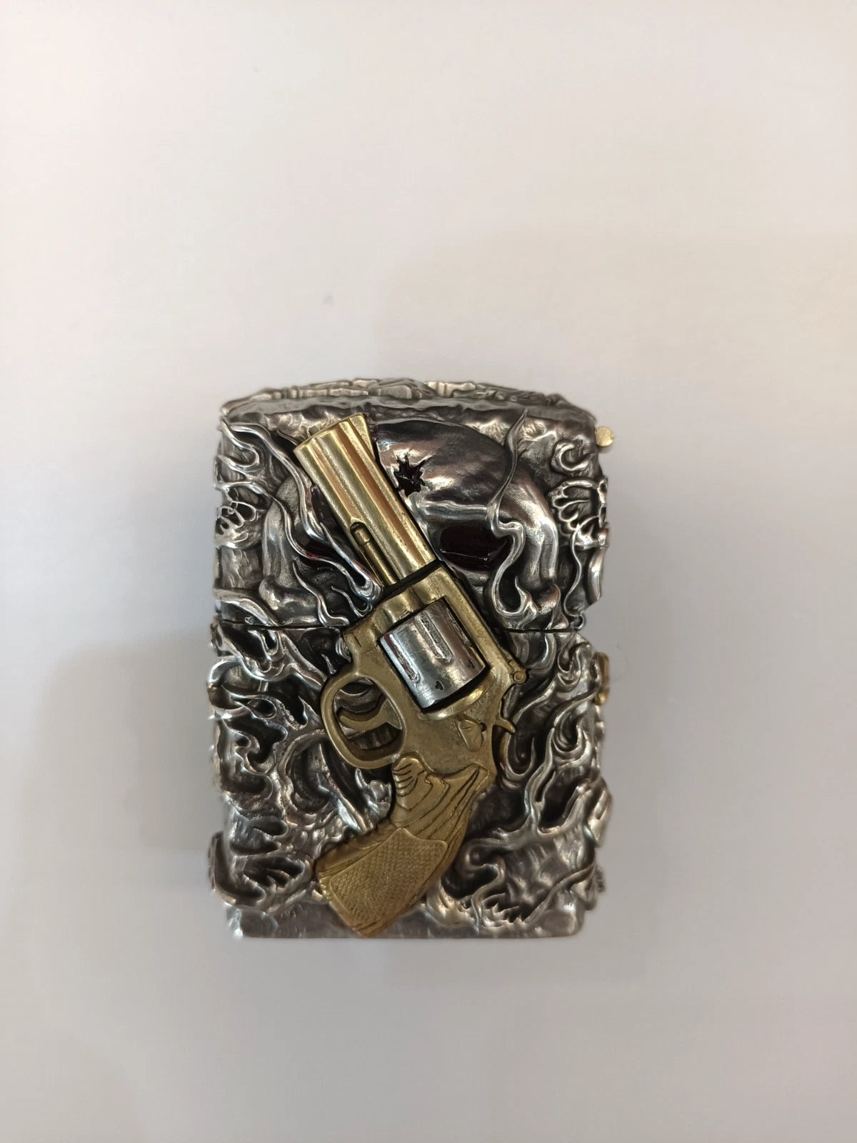 Zippo Armor Lighter with 3D Skull Revolver Luminous Custom Armor Case Set