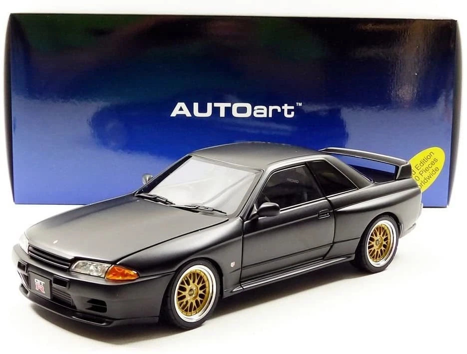 AUTOart 1/18 Nissan Skyline GT-R R32 V-Spec II Tuned Ver. Matt Black 77418