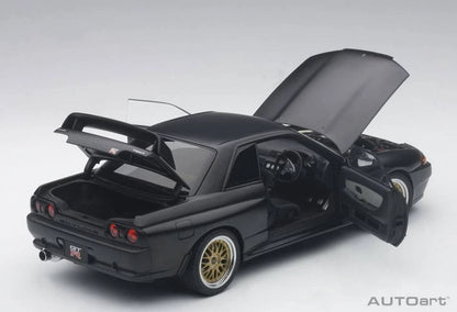 AUTOart 1/18 Nissan Skyline GT-R R32 V-Spec II Tuned Ver. Matt Black 77418